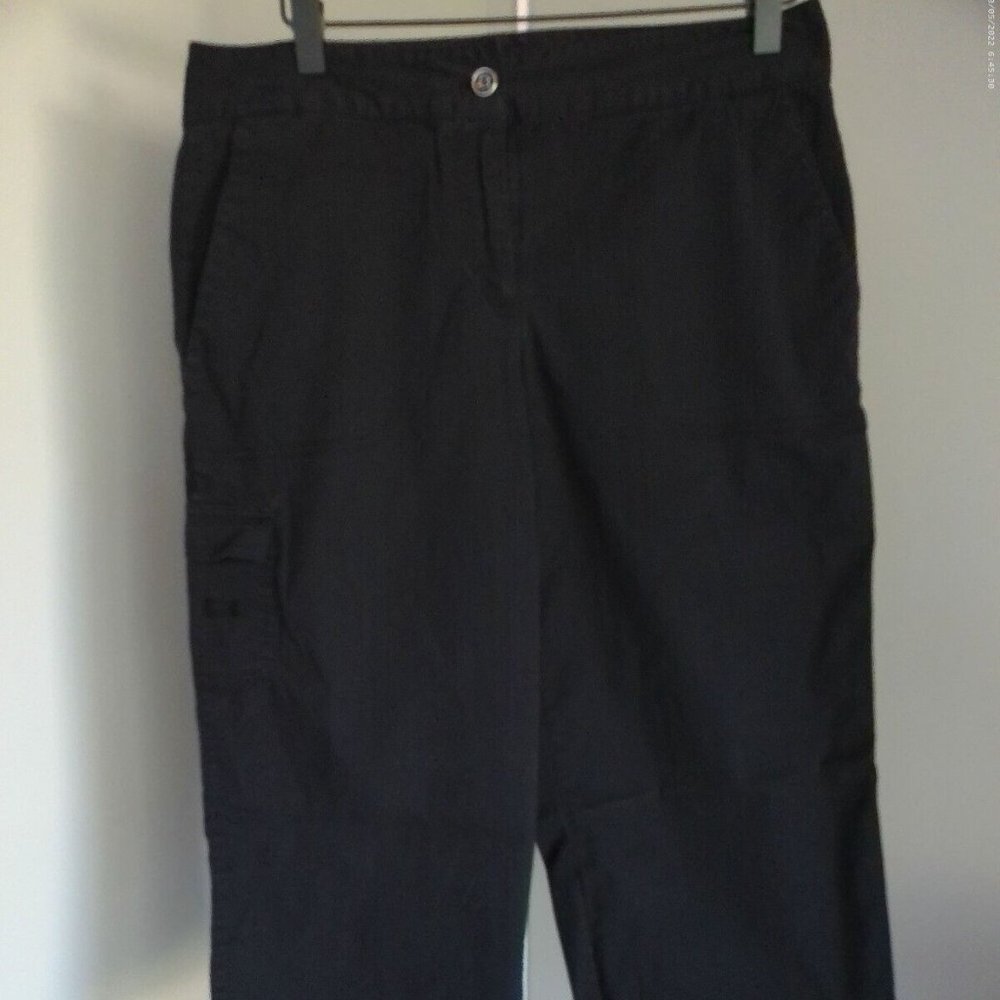 Izod perform x capri black pants size 6